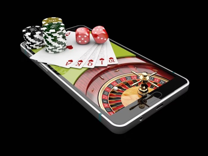 8k8t platform overview showing the mobile gaming interface for Filipino players